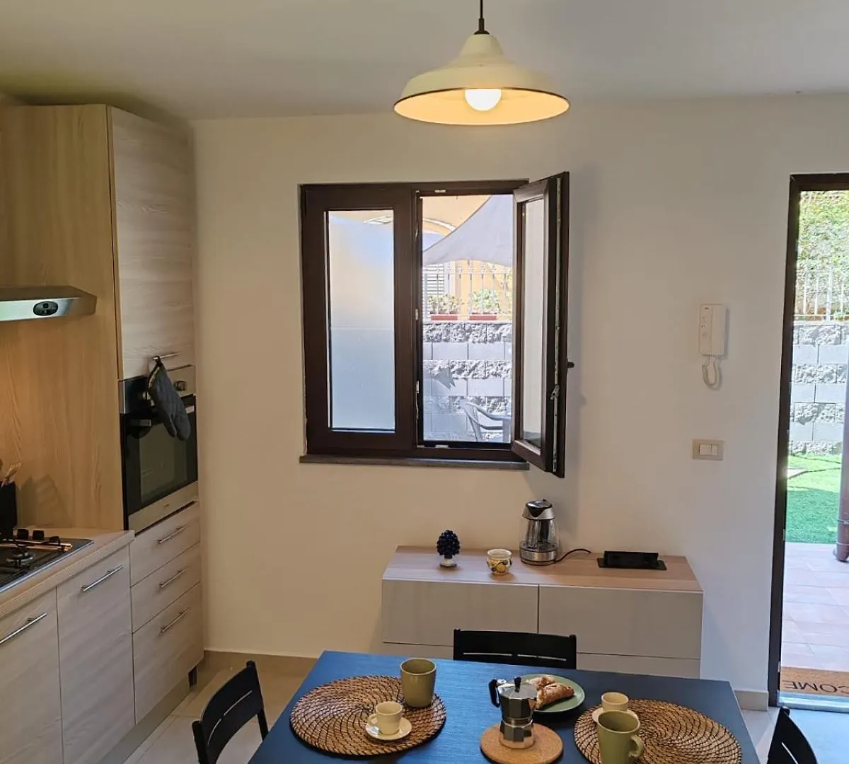 Willa Etna Garden House: Oasis In The Heart Of Katania